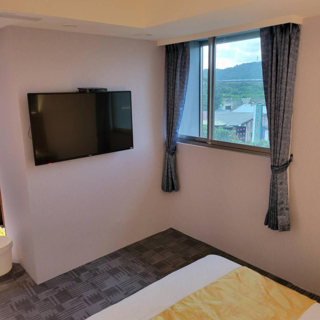 Attic Hotel Taipei Exterior photo